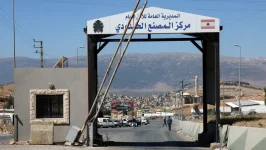 وزير الاقتصاد اللبناني سنعيد ضبط علاقاتنا التجارية مع سوريا