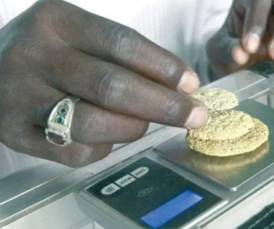 السودان يعلن الحرب على التعدين العشوائي ويستهدف تنظيم الذهب