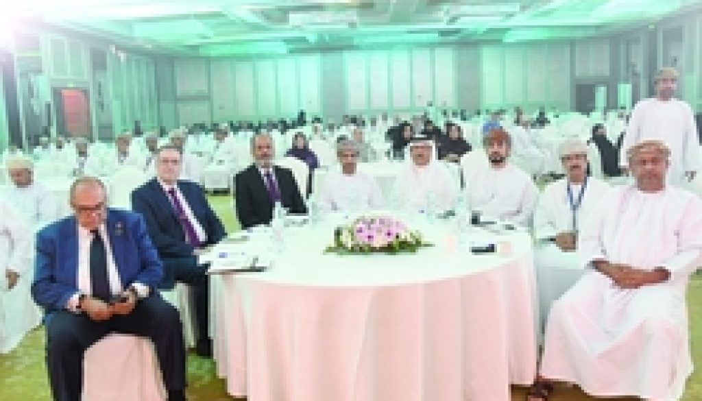 مؤتمر جاهزية الحكومات لمستقبل مستدام يوصي بتطوير القيادات الحكومية لمواكبة التحول الرقمي والذكاء الاصطناعي