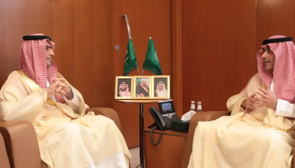 محافظ «ساما» ورئيس هيئة السوق المالية يبحثان تعزيز التكامل والاستقرار المالي