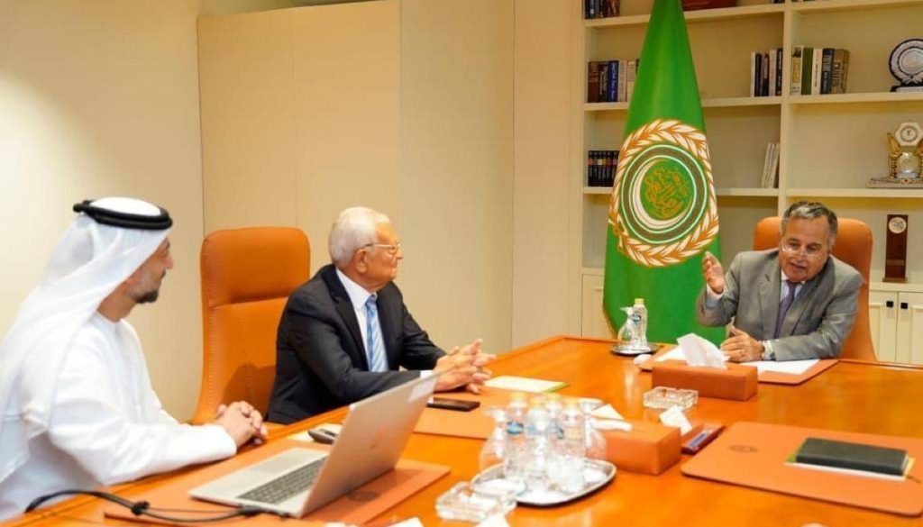 نبيل فهمي يبحث مع قيادات الاتحاد العربي للاقتصاد الرقمي تعزيز التحول التكنولوجي