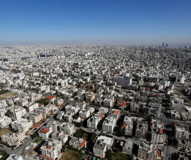 نمو الودائع بالبنوك الأردنية يعوّض تباطؤ الإقراض ويحفظ متانة الأصول