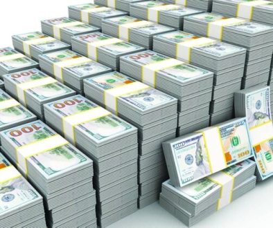 الإمارات تكسب رهان الثقة.. والودائع الدولارية تقفز 20