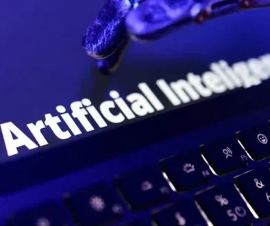 دبي تدمج الذكاء الاصطناعي في خدمات ستة مجالات مالية