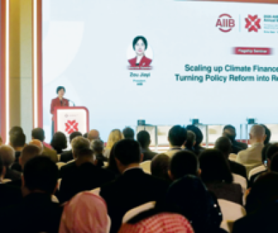 رئيس البنك الآسيوي للاستثمار في البنية التحتية الدوحة تؤدي دوراً مهماً في التنمية الإقليمية