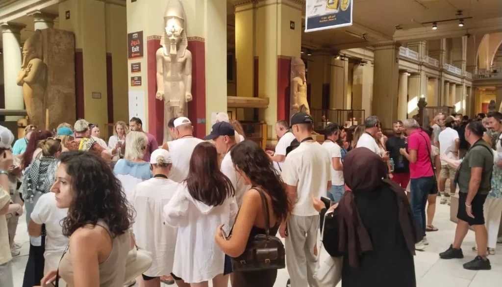 مصر تؤكد صمود قطاع السياحة رغم توترات المنطقة