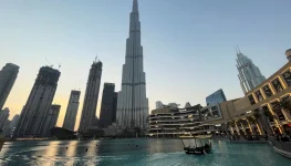 اقتصاد الإمارات ينمو في النصف الأول من العام بدعم الأنشطة غير النفطية إلى 262 مليار دولار