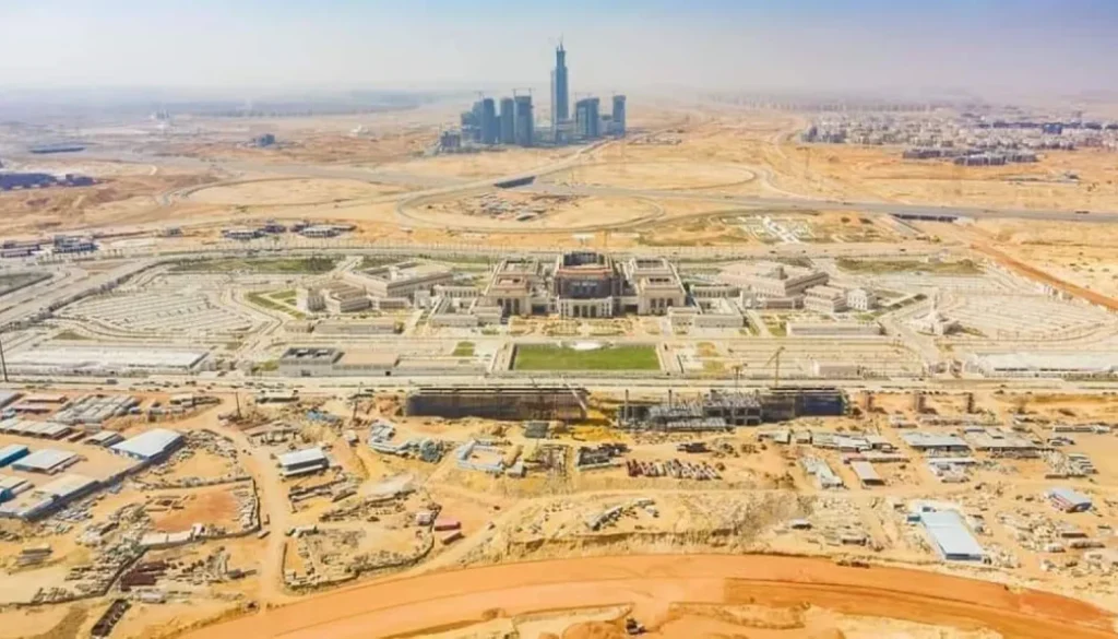 انكماش القطاع الخاص غير النفطي في مصر يتعمق خلال سبتمبر
