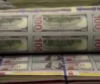 ديون الذكاء الاصطناعي تزاحم الدول الناشئة على أموال المستثمرين