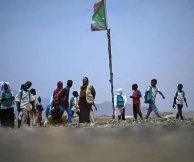 من 600 إلى 10 آلاف جنيه للدولار... كيف أعادت الحرب رسم اقتصاد السودان؟